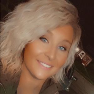 Meet your Posher, Kelsie